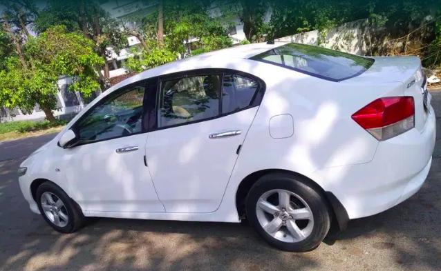 Honda City V i-VTEC 2010 