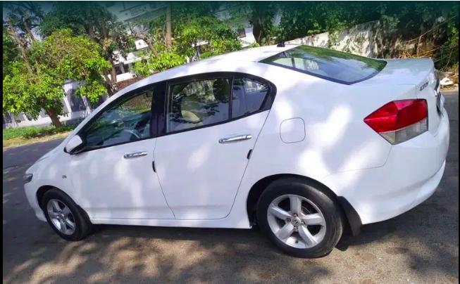 Honda City V i-VTEC 2010 