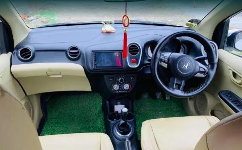 Honda Mobilio V i-DTEC 2014