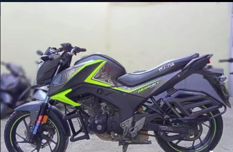 Honda CB Hornet 160R CBS 2018