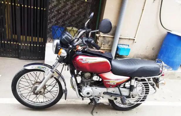 Bajaj Boxer CT100 2002