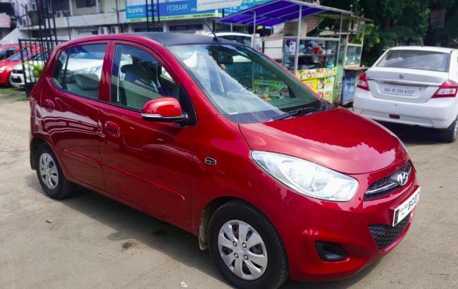 Hyundai i10 Sportz 1.2 2012