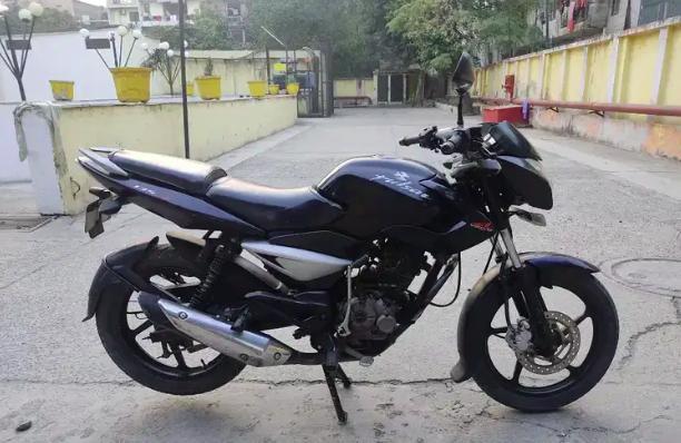 Bajaj Pulsar 135LS 2011