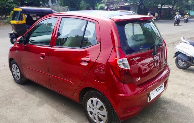 Hyundai i10 Sportz 1.2 2012