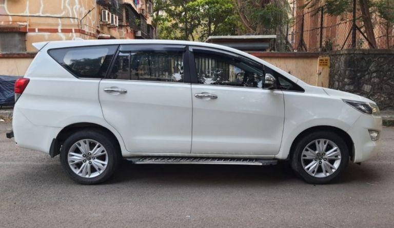 Toyota Innova Crysta 2.8 Z AT 7 STR 2016