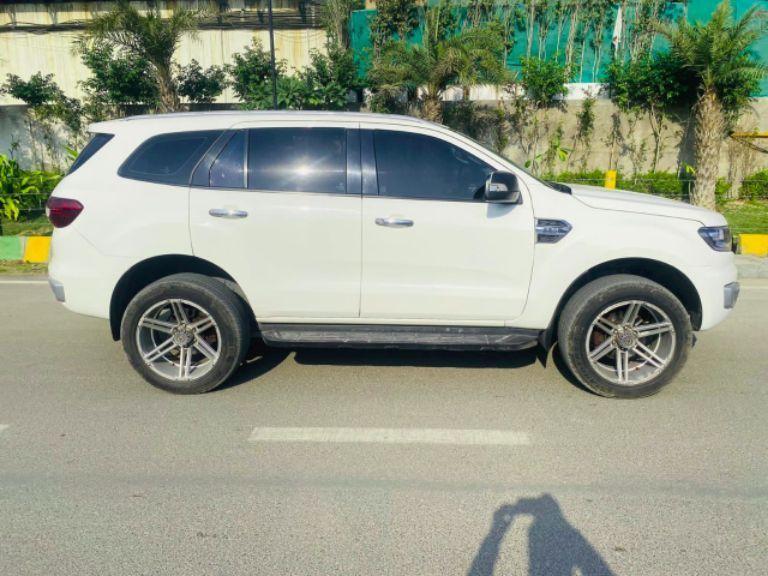 Ford Endeavour Titanium Plus 2.2 4x2 AT 2021