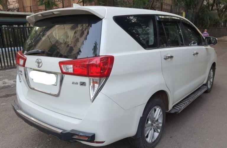 Toyota Innova Crysta 2.8 Z AT 7 STR 2016