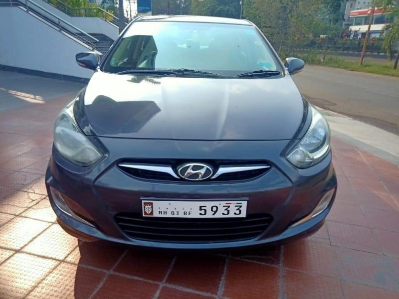 Hyundai Verna 1.6 VTVT SX 2012