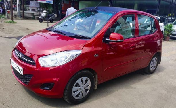 Hyundai i10 Sportz 1.2 2012