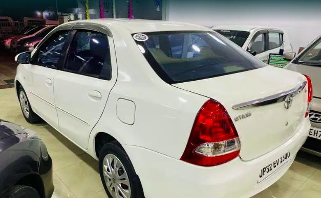 Toyota Etios G 2013