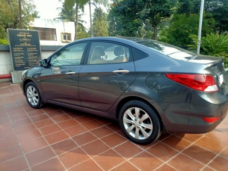 Hyundai Verna 1.6 VTVT SX 2012
