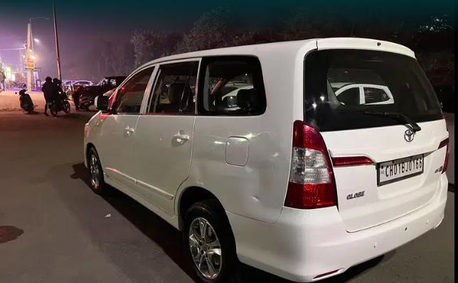 Toyota Innova 2.5 GX 7 STR BS IV 2015