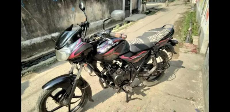 Bajaj Discover 125cc 2013