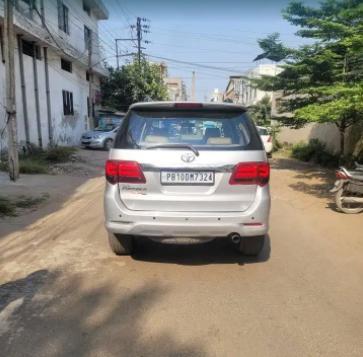 Toyota Fortuner 3.0 4X4 MT 2011