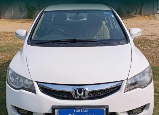 Honda Civic 1.8 V AT 2010