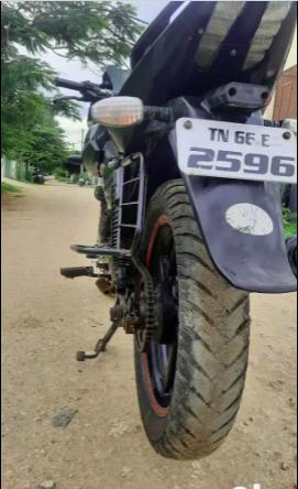 Bajaj Pulsar 200cc 2011