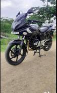 Bajaj Pulsar 220cc 2011