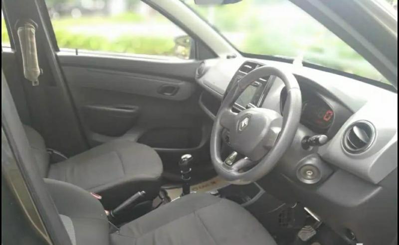 Renault KWID 1.0 RXT 2016