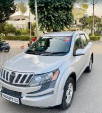 Mahindra XUV500 W8 2WD 2012