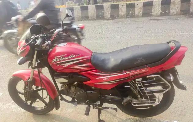 Hero Super Splendor 125cc 2015
