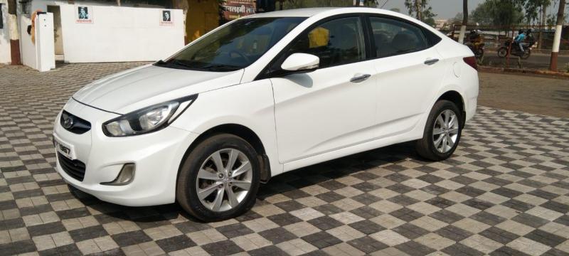 Hyundai Verna 1.6 CRDI SX 2012