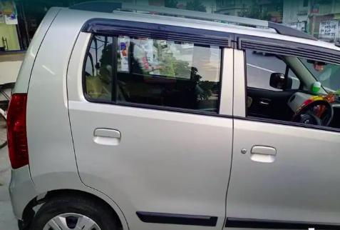 Maruti Suzuki Wagon R VXI 1.0 2018