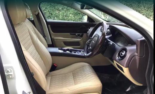 Jaguar XJ 2.0L Portfolio LWB 2017