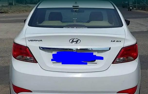 Hyundai Verna VGT CRDI SX 2012