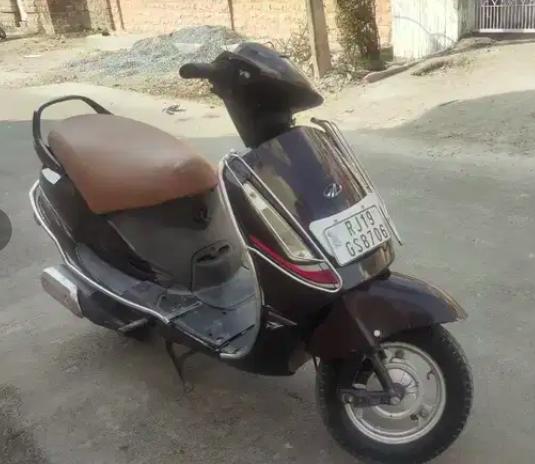 Mahindra Duro DZ 125cc 2013