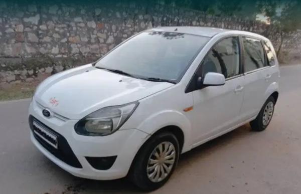 Ford Figo DURATORQ Diesel LXI 1.4 2011