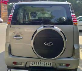 Mahindra Quanto C6 2016