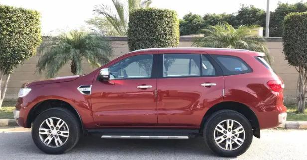 Ford Endeavour Titanium 3.2 4x4 AT 2018