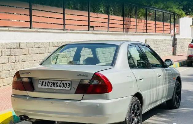 Mitsubishi Lancer LXd 2007