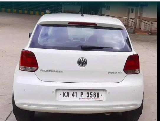 Volkswagen Polo HIGHLINE1.2L DIESEL 2012