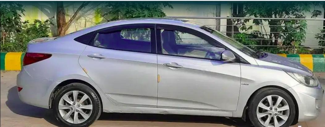 Hyundai Verna 1.6 CRDI SX 2012