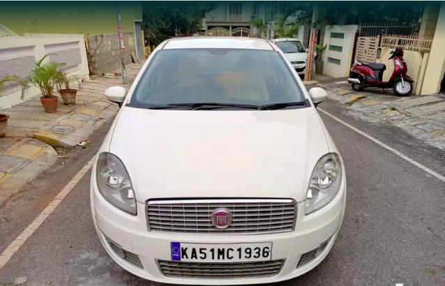 Fiat Linea EMOTION 1.4 2012