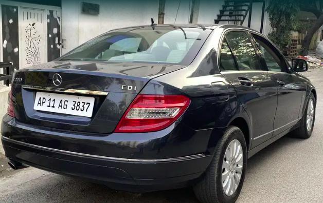 Mercedes-Benz C-Class 220 CDI AT 2009