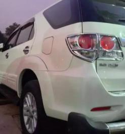 Toyota Fortuner 3.0 4X4 MT 2014