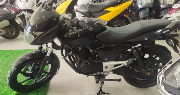 Bajaj Pulsar 150cc 2010