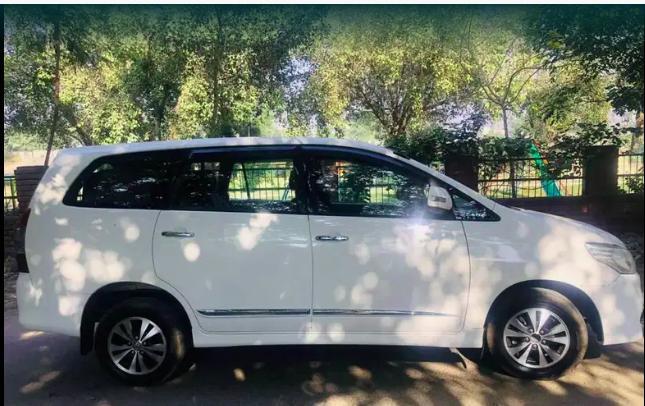 Toyota Innova 2.5 VX 7 STR BS III 2015