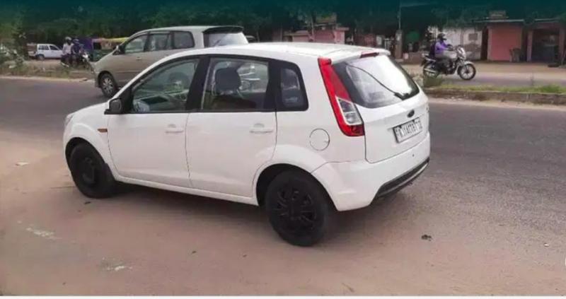 Ford Figo EXI DURATORQ 1.4 2013