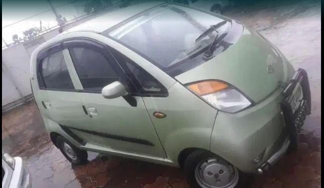 Tata Nano LX 2013