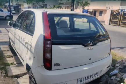 Tata Indica Vista VX Quadrajet 2011