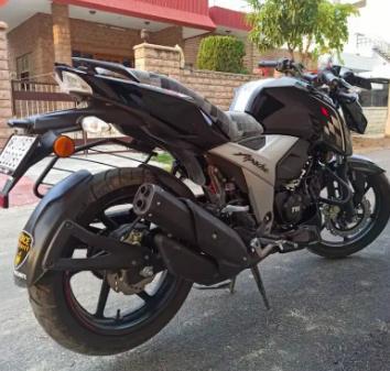 TVS Apache RTR 160 4V DISC ABS BS6 2021