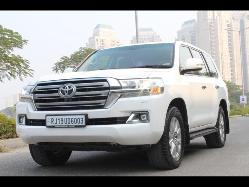 Toyota Land Cruiser LC 200 VX 2017