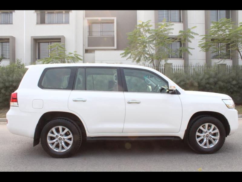 Toyota Land Cruiser LC 200 VX 2017