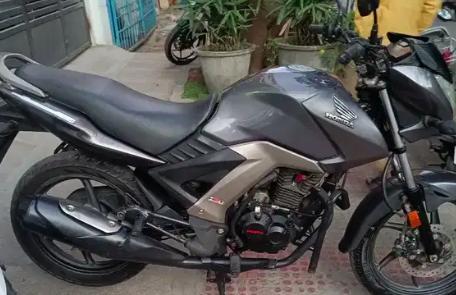 Honda CB Unicorn 160 STD 2015
