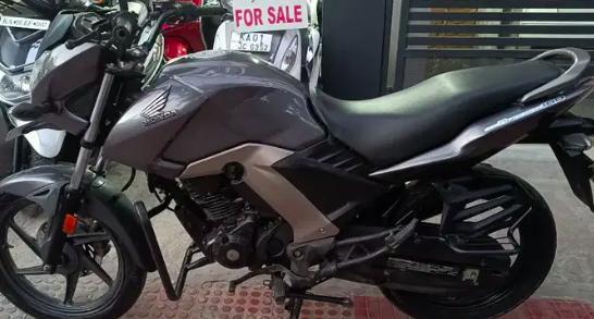 Honda CB Unicorn 160 STD 2015
