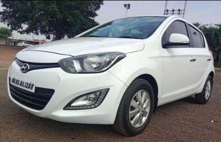 Hyundai i20 Sportz AT 1.4 2013