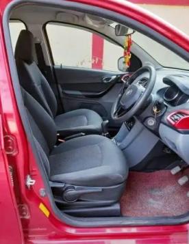 Tata Tigor Revotorq XT 2018